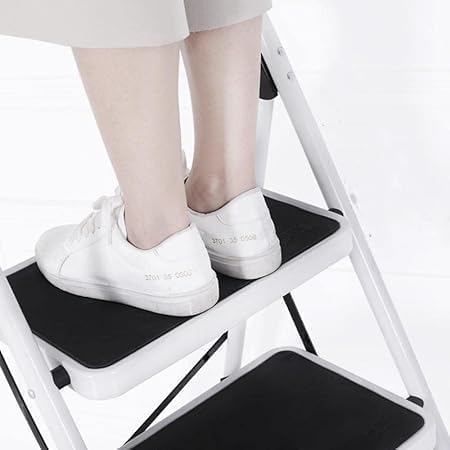 2 step, 3 step, 4 step, 5 Step Foldable-Ladder, Folding Step Stool with Wide Anti-Slip Pedal, Household Steps Sturdy, Steel Ladder, Convenient Handgrip, Portable Steel Step Stool (4 Step)